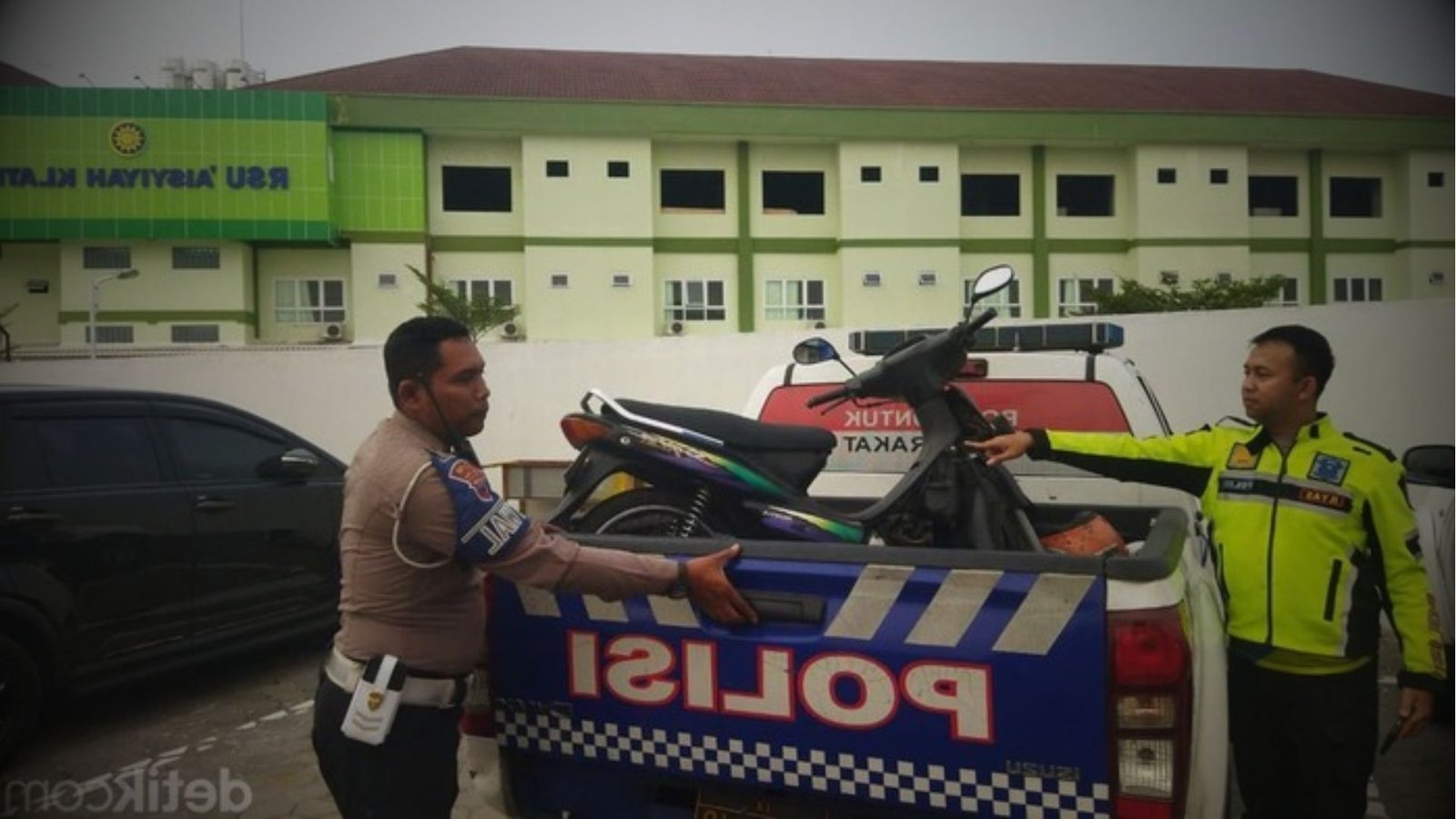 Kecelakaan Maut di Klaten: Pemotor Tewas Diserempet Truk Tronton di Jalan Jogja-Solo